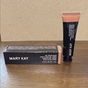 Mary Kay Limited Edition Blush in Soft Buff